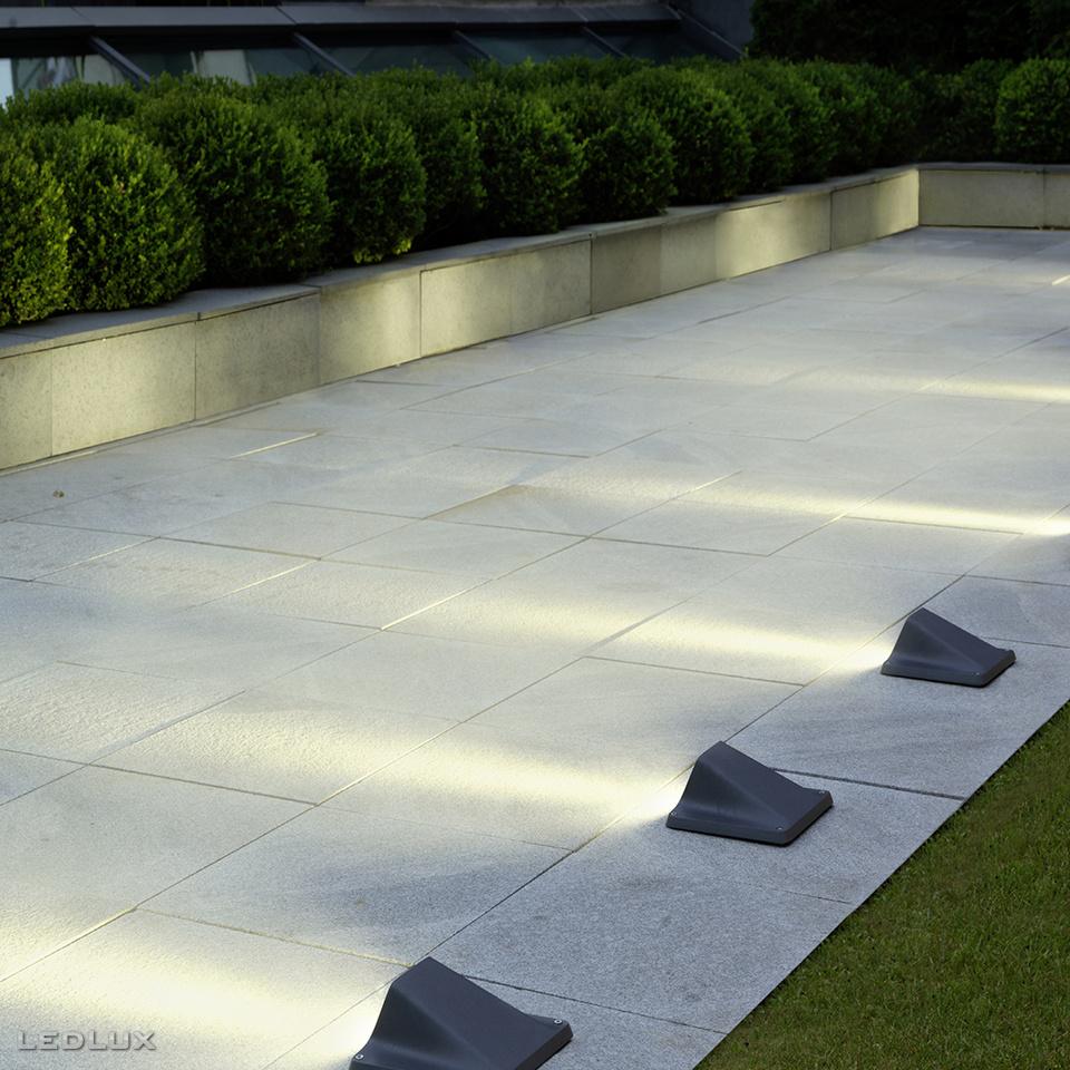 LedsC4 Rexel 55-9883-Z5-CL
